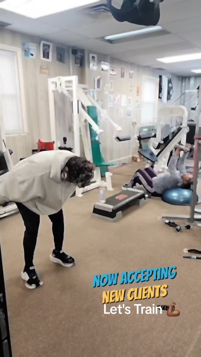 Personalized Training for every #body ๐ช๐ช๐ผ๐ช๐ฝ๐ช๐ฟ customized to your #goals Come get some!! #results #mondaymotivation #femaletrainer #prettybeastmodefitness #pbmfitness #vidoftheday #fitness
Book your FREE FITNESS ASSESSMENT โจ๏ธ Coach Vee 908.531.7387 Www.prettybeastmode.com
#fitguy #fitgirl #allfitnesslevelswelcome #strengthtraining #customizedworkouts #customizedmealplan #femaleentrepreneur