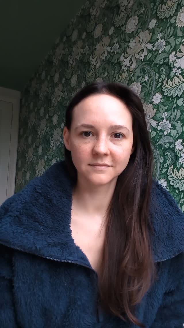 My class times are changing next week and I wanted to share my reasons why.
For more information on fueling the female body for exercise check out Dr Stacey Simms interview on the Diary of a CEO podcast. Or reach out to Julia if you’d like some personal advice.
@the_diary_of_a_ceo
@drstacysims
@juliasianto_dance
#fuelyourbody #yogaclassbalham #balham