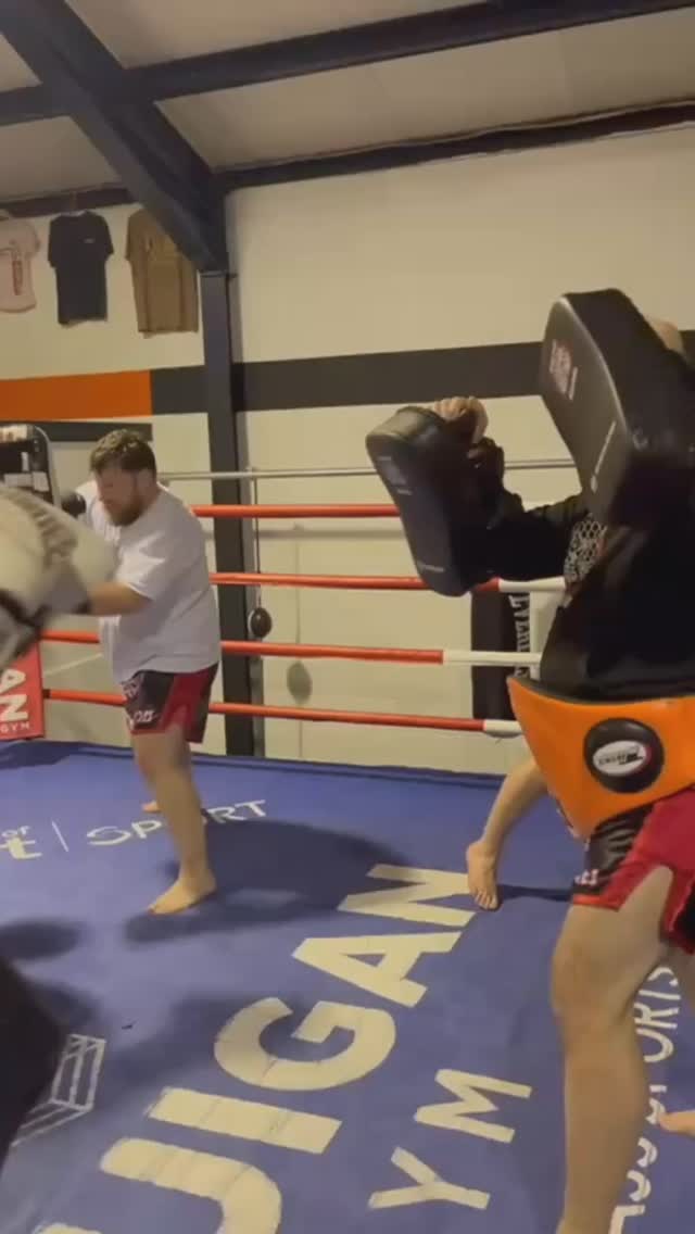 Excellent Muay Thai class yesterday get involved Book your free trial session session now ! #gosport #fareham #tffmuaythai #muaythailifestyle #muaythaitraining #muaythailife #muaythaithailand #muaythaiuk #muaythaigirls #muaythai