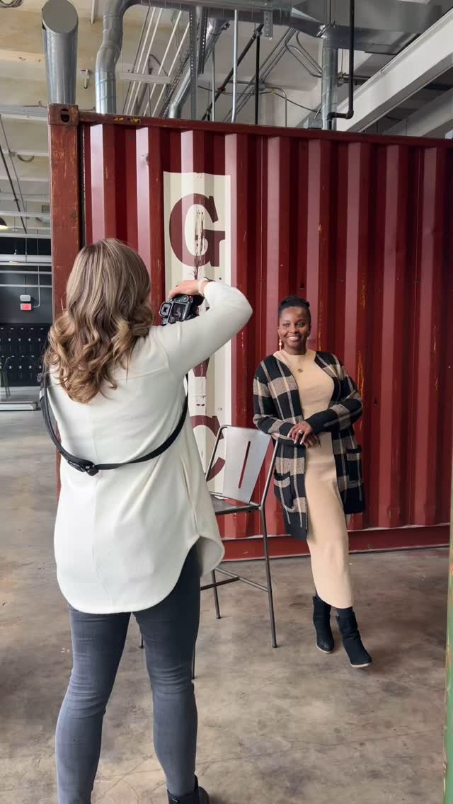 It’s Member Appreciation Week at Irontek and it’s off to an amazing start! 🎉 We kicked things off with a refreshing mimosa bar 🥂 and some tasty breakfast treats to fuel the day. Plus, members got to refresh their professional look with headshots by @directionphotographybykelly 📸. It’s just the beginning—stay tuned for more exciting events throughout the week!