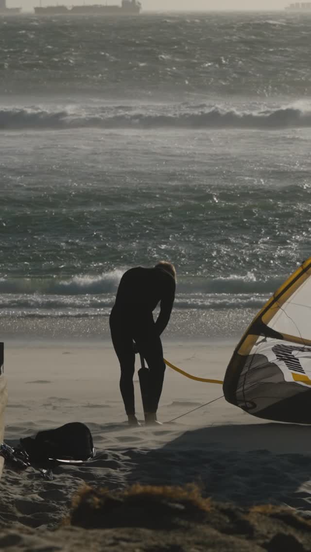 When you think the kite goes low… go lower!
Glad that @seb_porral captured a few to put things into perspective.
Ready for the next level…