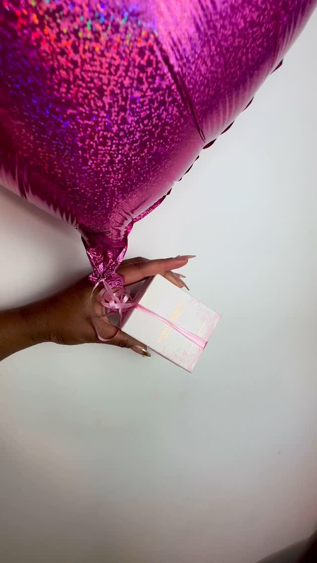 The gift that keeps on healing….
💕
#naturalbodyproducts #wellbeing #goodwellbeing #goodskin #feelgood