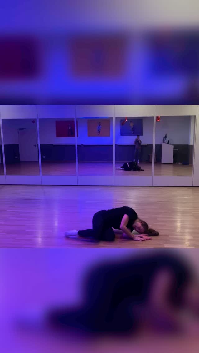 dancing ✨
_________________________________________
Time that I truly enjoy.
#dance #freeyourmind #eislingen #waiblingen