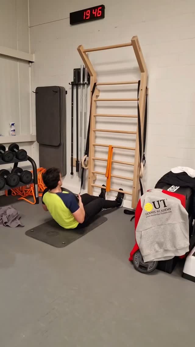 Push it to the limit, get ready for the season!
🎾🎯 5 x 30, 10kg extra weight, rest 1 min between sets
#tennisacademyinsideout #zurich #tenniszürich #zurichsports