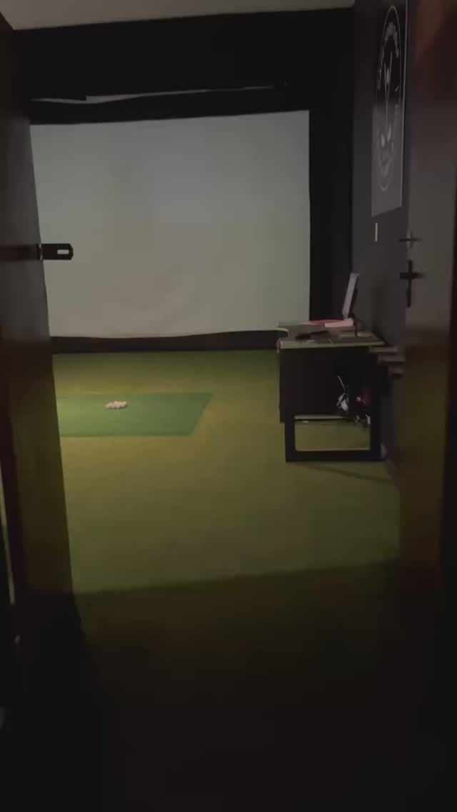 🔥Summer heat getting to you?🔥
😌Play golf comfortably in our simulator😌
#GolfLife #GolfSwing #GolfGoals #PGA #PGATour #GolfGods #GolfCoach #Golfing #GolfAddict #DriveForShow #LPGATour #Athlete #GolfPro #GolfIsLife #GolfTips #GolfLesson #EuropeanTour #LIVgolf #GolfGirls #GolfSkills #GolfFitness #GolfDrip #GolfTravel #DPWorldtour #KidsGolf #JuniorGolf #SwingTips #ShortGame #GolfGirl #USkidsgolf