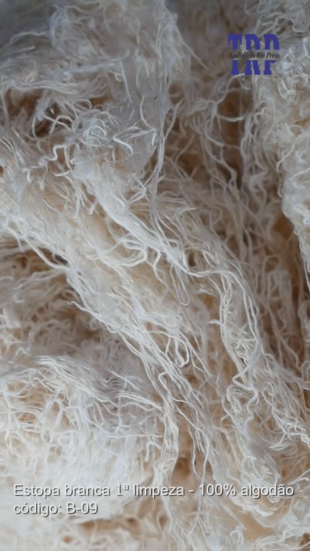 As estopas brancas são ideais para limpeza delicada, pois removem sujeira sem deixar resíduos e não danificam superfícies sensíveis.
Produzidas com materiais de alta qualidade, elas garantem uma limpeza profunda e eficiente.
código B-09