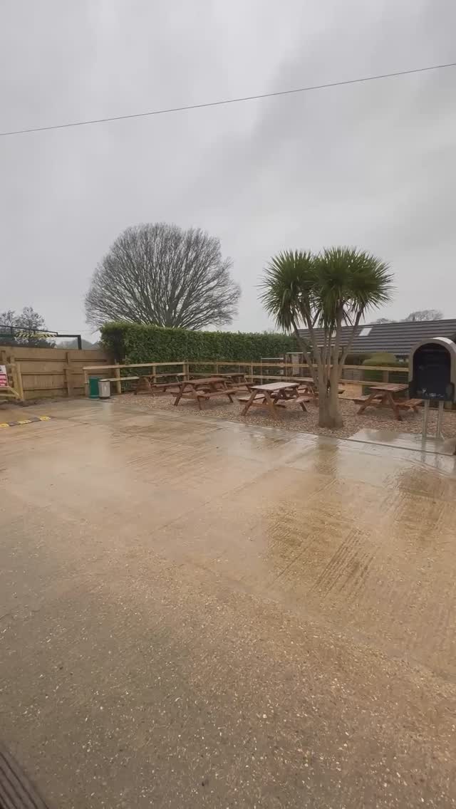 Renovations ✅ We’ve made great progress, and it’s really starting to look like a campsite! ⛺🌿
Red Shoot Camping Park is nearly ready to open—enquire now to get your break booked! ✨
#RedShootCamping #CampingLife #redshoot #redshootcampingpark