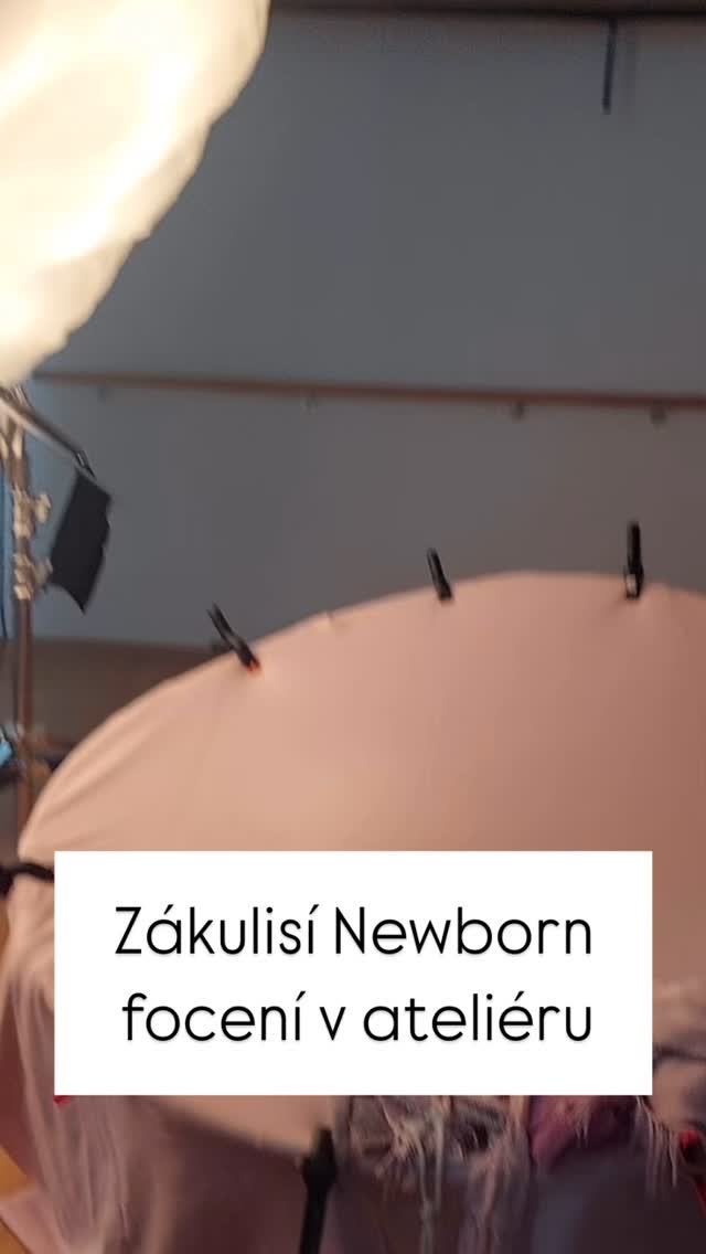 🎥 Zákulisí newborn focení v Renticefoto
Takhle to u mě vypadá, když zachycuji první dny vašeho miminka – s jemností, respektem a láskou. 💕
V krásném prostředí jógového ateliéru Luna vytvářím klidnou atmosféru, kde se cítíte bezpečně – a kde vznikají ty nejněžnější vzpomínky.
👶 Co preferujete? Přirozené momentky nebo stylizované newborn fotky? U mě můžete mít obojí. ✨
💫 Chcete zachytit první kouzelné okamžiky vašeho děťátka? 📩 Napište mi zprávu, ráda vám vše vysvětlím.
#newbornfotografie #newbornbaby #fotkyplnelasky
#prvnichvilky
#renticefoto
#newbornreel
#opava