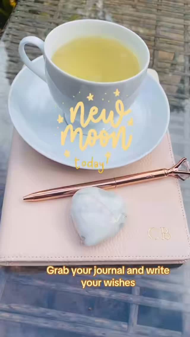 It’s wishes day. Let’s work with the energy.
New Moon Ritual 🌙
🫖 Take a tea break. 5mins is enough.
📓 Grab your journal.
🧞♀️ Imagine the genie before you asking, what do you wish for?
🧞♂️ No limitations, have fun with your imagination. It raises your vibration.
✨ Trust the Universe
#Newmoontea #newmoon #manifesting #wishesday #spiritualitea #melbourne