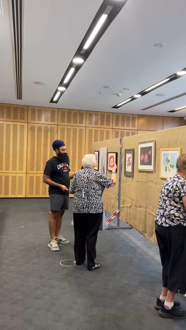 A little behind-the-scenes magic before the big night!✨Come see the final show in person- join us for the opening night at 7pm tonight at Hume Library. You won’t want to miss this!🎨🔥
#bts #openingnight #art #artgroup