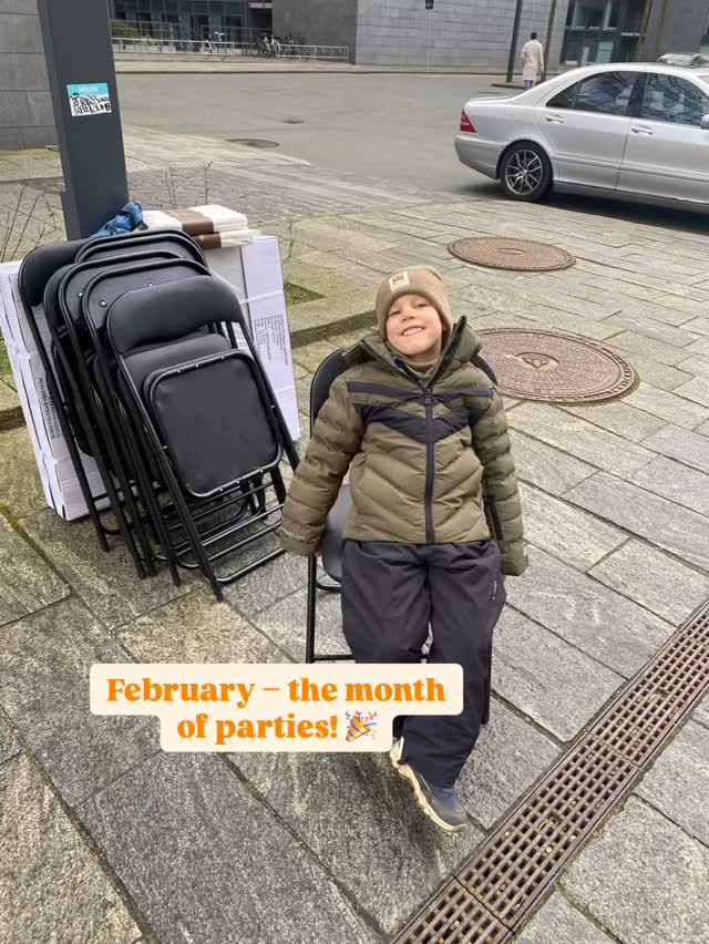 February was our second month since opening, and it was amazing! Thank you for being with us. Now, we’re jumping into March with full energy – even bigger moments await!🙏❤️🌳
Februar var vores anden måned siden åbningen, og det var fantastisk! Tak fordi I har været med os. Nu hopper vi ind i marts med fuld energi – endnu større øjeblikke venter!🎉💫🇩🇰
#copenhagen #fødselsdag #forestroomdk #birthday #kidsparty #tillykke #hurra #partyplace #birthdayparty #børnefødselsdag