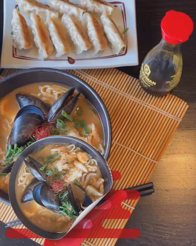 To the seafood lovers and the spicy ramen noodle soup lovers, today is your lucky day!
We now have spicy seafood ramen combining ramen noodles with our signature spicy soup alongside an abundance of seafood primarily mussels, octopus, prawns, squid, and more; now available on our menu for $23.
~
#misakijapaneserestaurant
#japaneserestaurant
#seafoodspicynoodles
