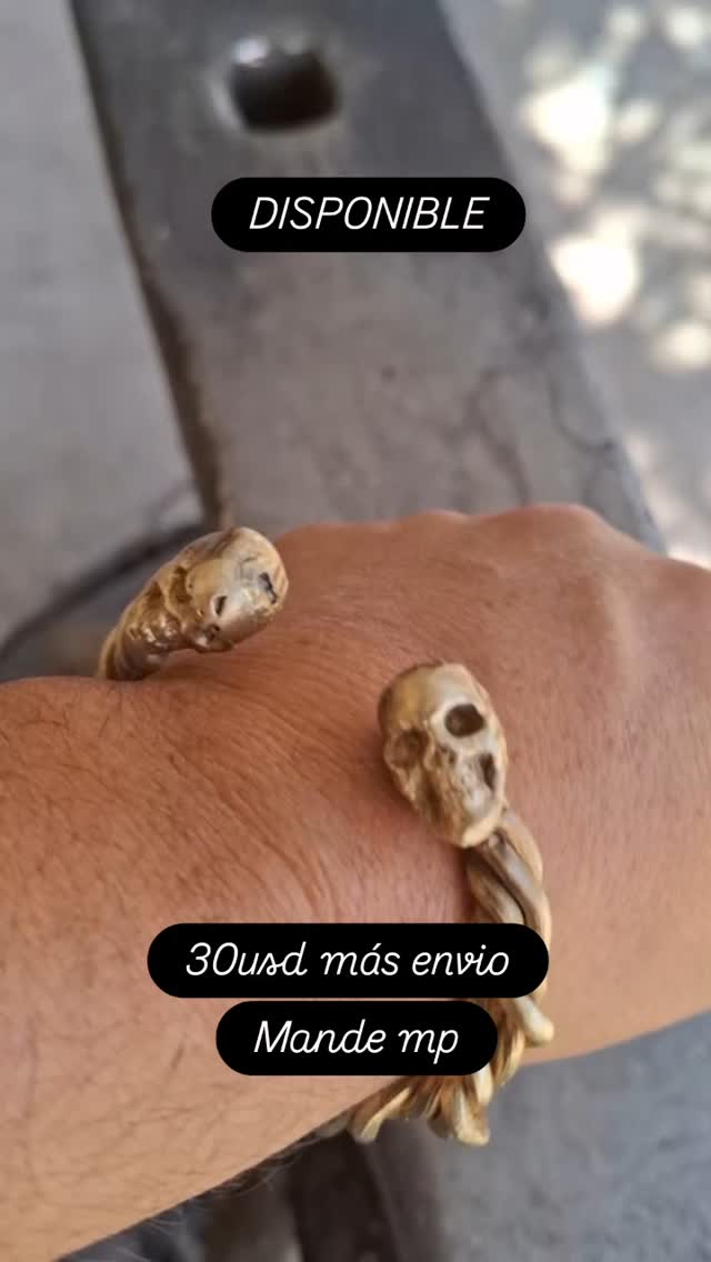 DISPONIBLE, tork para brazo noruego medieval, latón sólido
COSTO 30 USD más envío.
#joyeriamexicana #joyeria #dijes #jewelry #dije #brasalete #brazaletes #tork