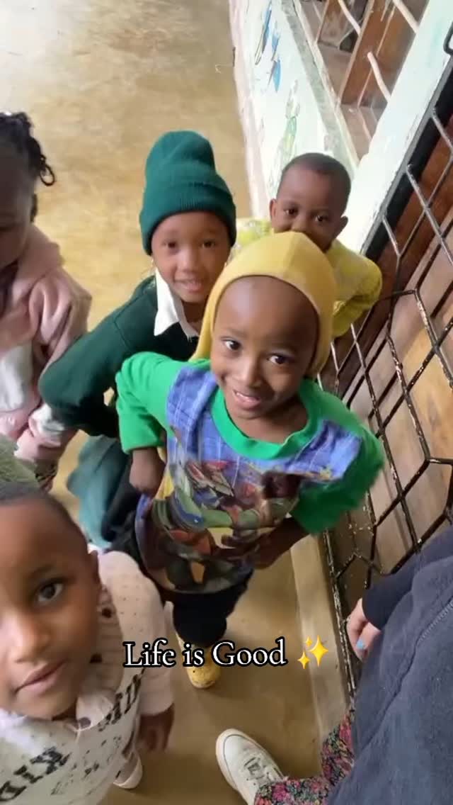 Life is good… but have you ever had one of those moments where everything just feels right? Yeah, that.
📸 @becca_wynn
#lifeisgood #volunteerworld #volunteerabroad #goabroad #seetheworld🌍 #peoplefirst #tanzania #volunteer
