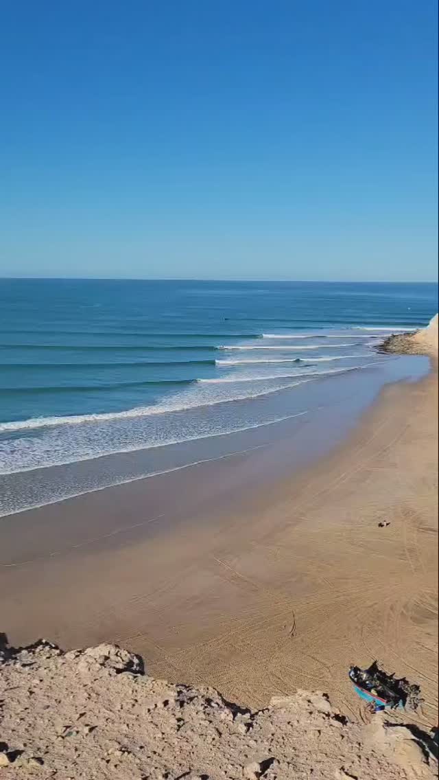 Who wants to come on an adventure...?
#snoopystyle #surftrip #somethingscoming #comingsoon #morocco #surfing #surfphotography #surflifestyle #explore