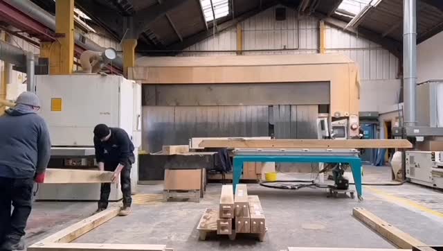 Test assembly for the green oak porch!
#greenoak #oak #construction #timberframe #timberbuild #madeinsheffield #woodwork #cnc #5axismachining