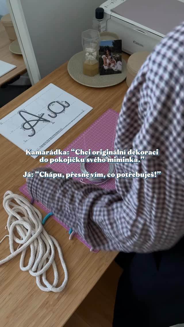 Chceš originální dekoraci do pokojíčku svého dítěte vyrobenou na míru? Teď už víš, kde ji objednat! @woolycz 🫶🏻