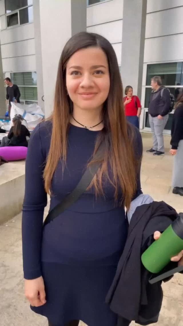 Cada olhar, uma experiência única! 💙🇮🇱 Israel pode ter diferentes significados para cada pessoa. Nossas voluntárias compartilharam suas vivências e mostraram como essa jornada vai muito além do esperado. Qual seria a sua resposta? #brasileirosemisrael #volunteerinisrael #vois #ibsocial #israel #volunteer #voluntariosemisrael #voluntariado #volunteerabroad