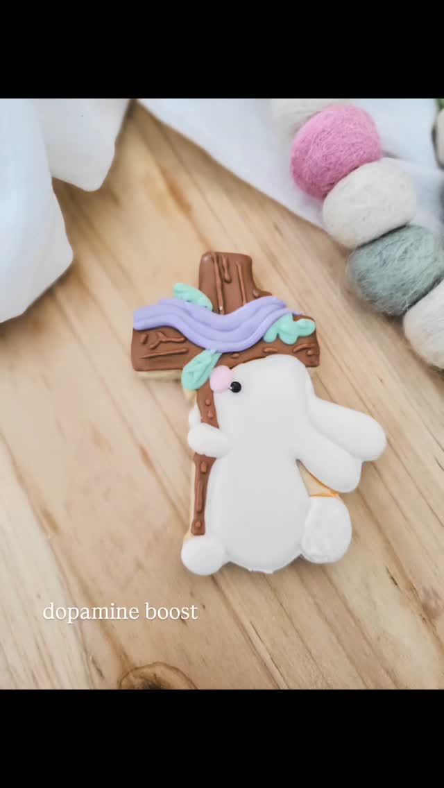 Pre-Sale is open, what are you waiting for???😁🐇🐣
Link in bio or check us out at www.creativelymadeveazey.com
.
.Need something else for birthday, anniversary or social event we can help with that too.
.
.#cakepops#cakepoplady #cakepopstagram#cakepopdecorating #party #desserttable #hostessgift #cookiedecorator #cookies #cookielady#decoratedcookies #easter #eastertreats #easterbasket #localbaker#palmharbor#safetyharbor#tarponsprings#dunedin#clearwater#tampa