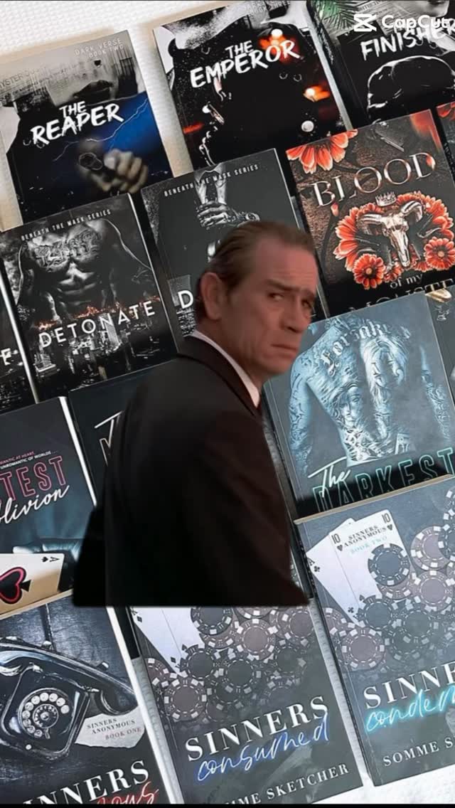 Only the dark romance girls understand 😂😂😂 #romancebooks #darkromance #books #booksbooksbooks