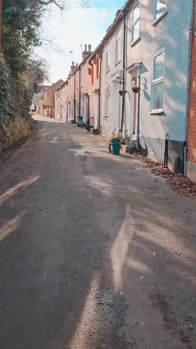 Sadly rural crime is on the rise and this has been highlighted in the news this week.
We are being called out to local farms, and homes in the area for advice on security and installing our systems.
Norfolk Comms is here to offer support and advice to prevent crime and to give you peace of mind.
#norfolktowns #norfolkcomms #aylsham
#rural #northnorfolkcommunity #security #securitysystem #ruralcrime #news #northnorfolkliving #norfolkhomes #familybusiness #install #prevention #supportlocalbusiness #supportlocal #support #advice #cameras #securitycameras