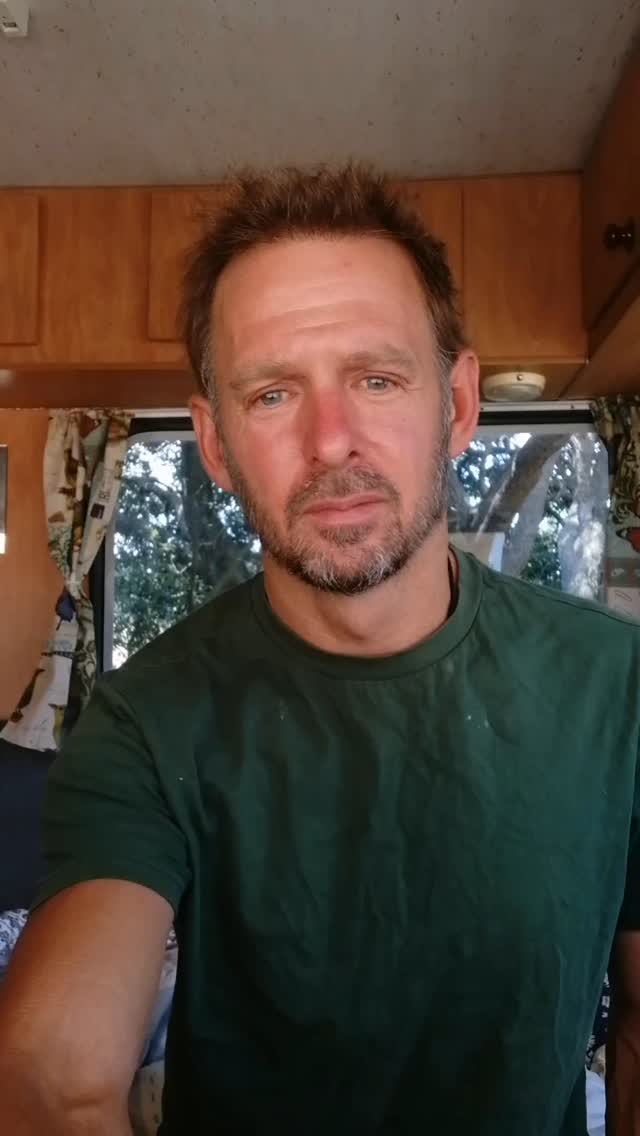 A vid for the bro's out there....
Lets do the work brothers - so we can become MEN - instead of wounded little boys... the women folk are majorly calling for us to Man-Up...
We should be like the banks of the river - that HOLD the water... that protect the feminine... & hold space for her medicine to come through...
I believe this is what is being asked of us men in these times.
To do the work - to become Protectors.
Protectors of the Sacred. & Protectors of the feminine. So that she can soften.
#sacredmasculine #sacredfeminine #menswork #sacredunion #newearth