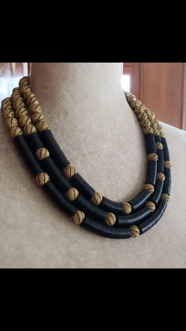 TBT. Do you remember?
Live Your Jewelry Dreams!
#tbt❤️ #whatwillicreatenext #jewelrydesigner #handcraftedjewelry #statementjewelry #boldjewelry #statementnecklaces #runwayjewelry