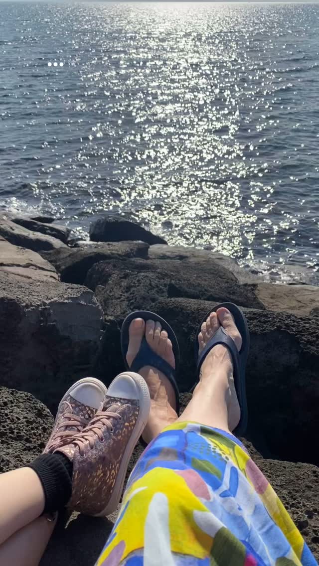 Blissful time by the seaside with my girl 💕