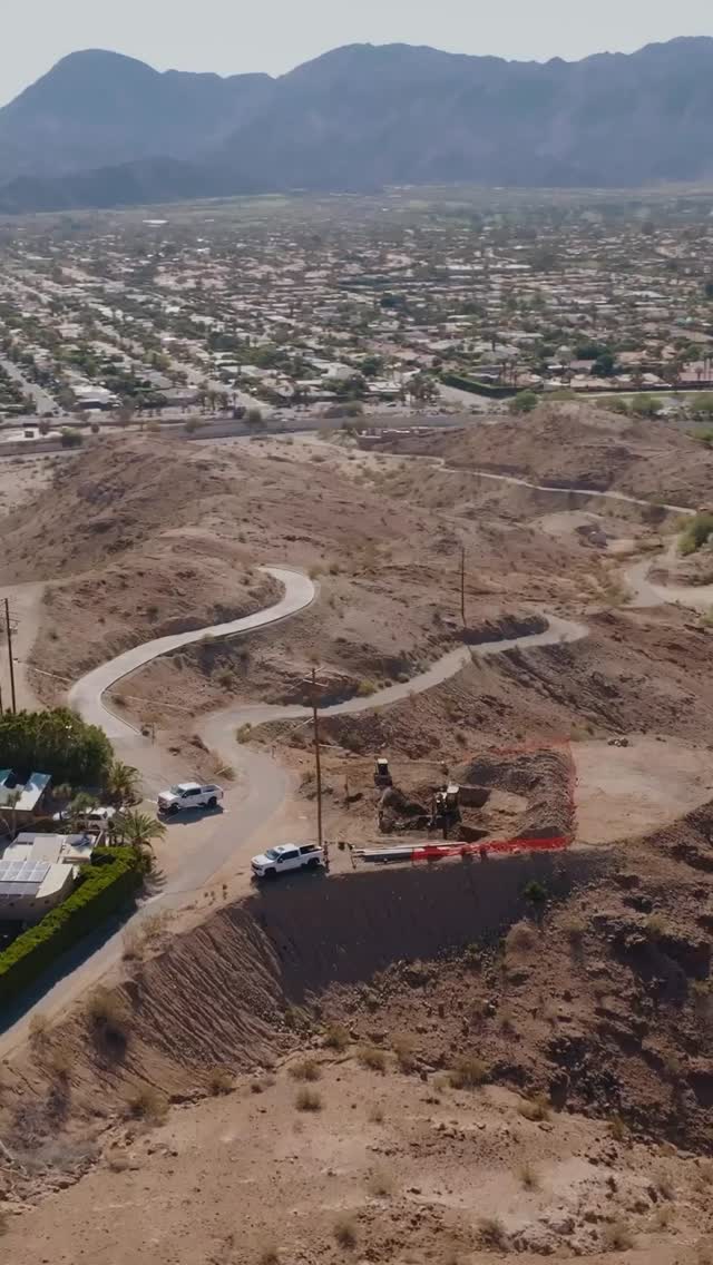 We specialize in
-Finish grading
-Rough grading
-Dry utilities
-Excavating
-Land clearing
Give us a call or send us a dm for your next project
#dozer #613 #613scraper #scraper #watertruck #overexcavation #grading #loader #cat930 #coachellavalley #afloresgrading #aar #construction #constructionlife. #newholland #skiploader #catequipment #caterpillar #hwmf #heavyequipment