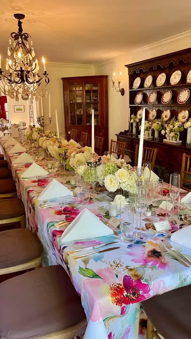 👋Hi Friends,
Planning a wedding is no small task.
You might have a vision, your dream venue, and a few favorite vendors in mind...
But how do you actually pull it all together?
Enter: the wedding planner.
They’re the pros who take your ideas and turn them into a seamless, stress-free celebration.
But how do you know you’re choosing the right one?
Let’s break it down:
A wedding planner helps with everything—from planning months (or even a year!) in advance to coordinating every detail on the big day.
They handle vendor contracts, set appointments, manage logistics, and make sure nothing falls through the cracks.
And the best part? Many planners also help bring your vision to life—styling and designing the day to match your vibe perfectly.
From florals to linens, glassware to rentals...
they’ve got an eye for detail and a plan for everything.
#weddingplanner #weddingdetails #wedding #weddingtipwednesday #ctwedding #nywedding #pawedding #weddingdesigner #weddingdesign #weddingtips #bride #2025wedding #2026weddings