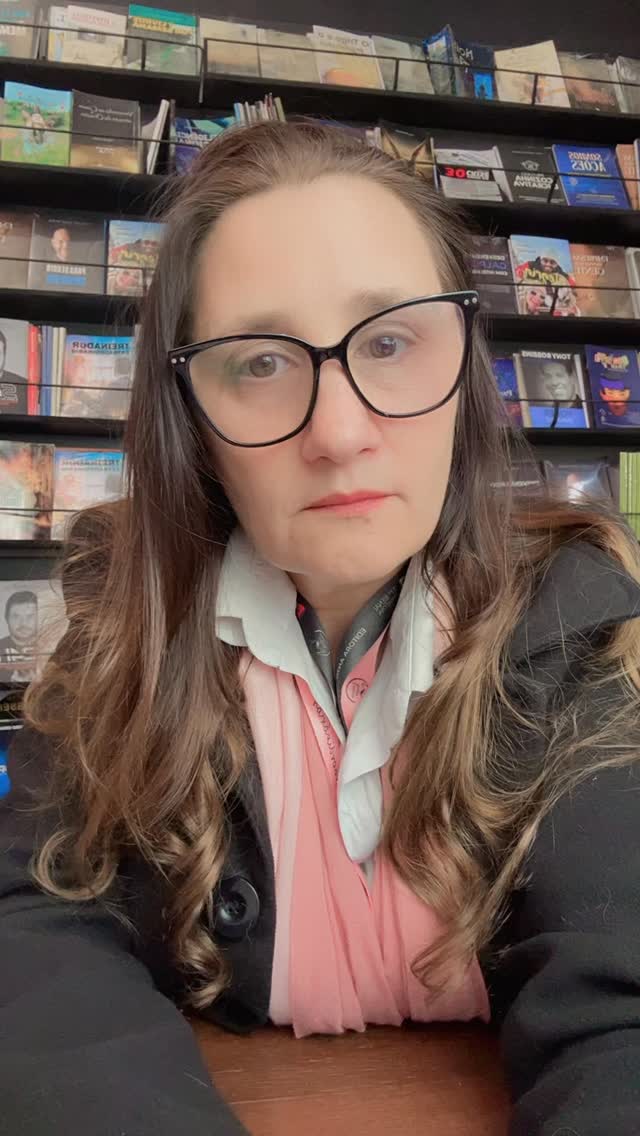 Chamada para MULHERES EXTRAORDINÁRIAS HOJE Atenção Hoje às 21h aqui no Instagram ao vivo comigo TUDO SOBRE MULHERES EXTRAORDINÁRIAS! Vem comigo
Como participar? #mulheresextraordinárias #editoraanjo