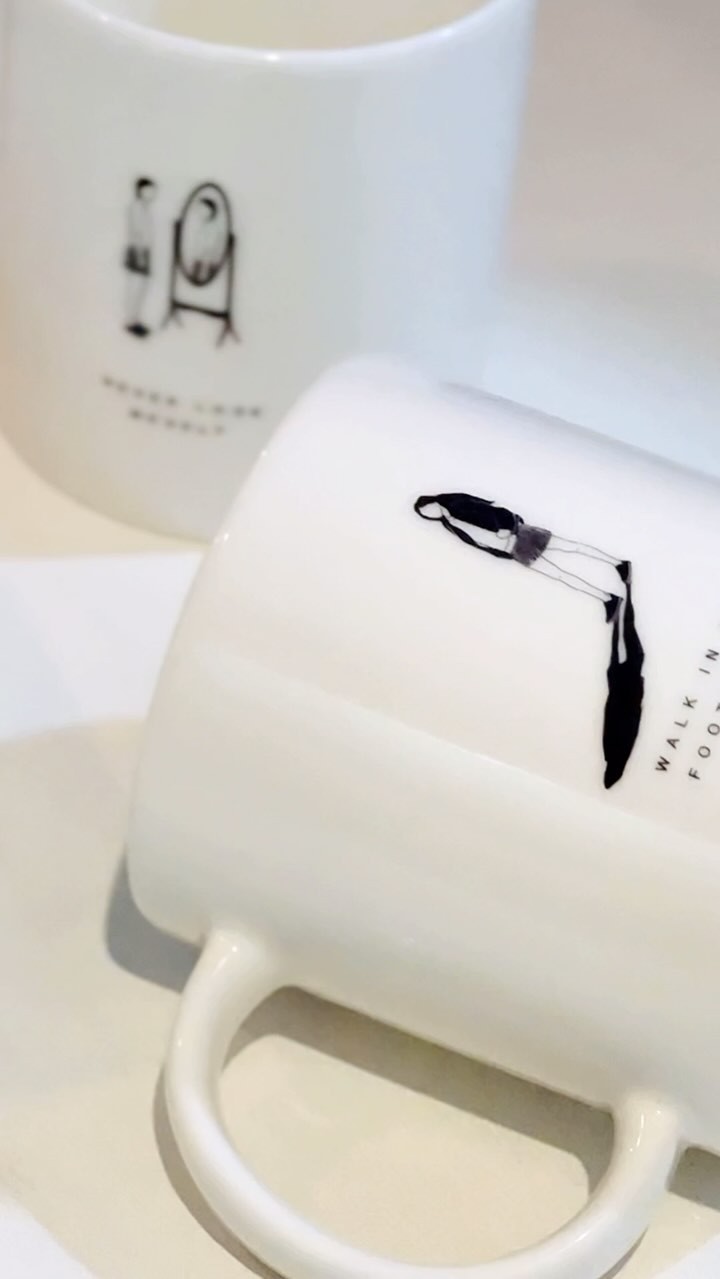 “I love Me, Sip by Sip” ☕️🤍
Find out more : Link in bio or DM
#humantouch #lovemyself #story #book #bookworm #ceramicmug #mug #coffeemug