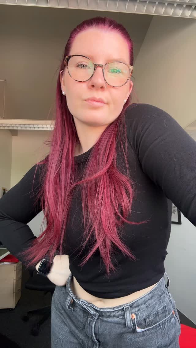 Ich versteh garnicht, warum alle immer so eine Abneigung gegen das Filmen haben🥹
Bei wem ist es auch so?✌🏼
#ovgugmbh #socialmedia #ovgu #magdeburg #team