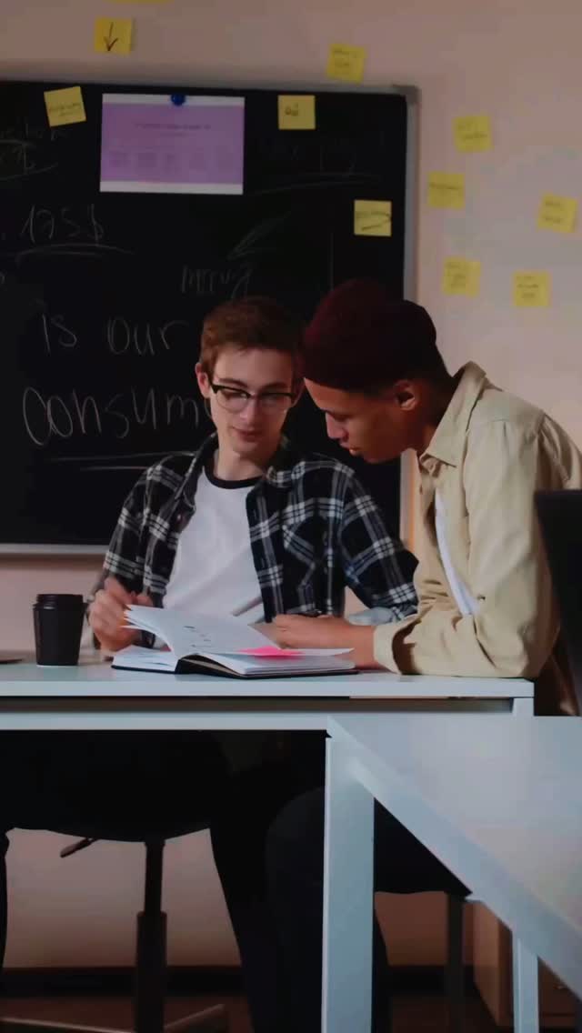 Grateful for the awesome teachers and mentors and help shape who we are ❤️
#teacher #education #mentor