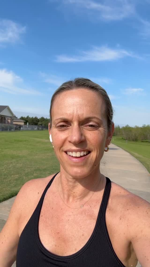 I believe that good luck and bad luck are results of the energy and thoughts that we surround ourselves with and put out into the world.
Use your time wisely.
Use your energy wisely.
Good energy equals good things.
#mindfuloptimism #findthepositiveeveryday