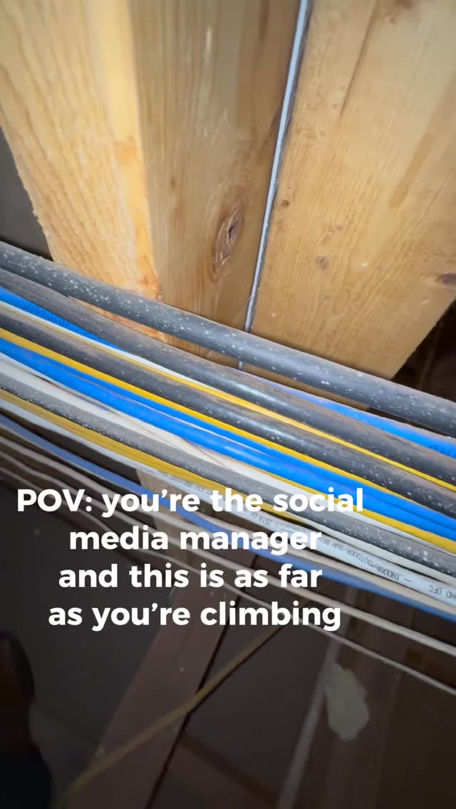 Sometimes, you leave the climbing to the experts…
#cielosystems #network #wifi #attic #cable