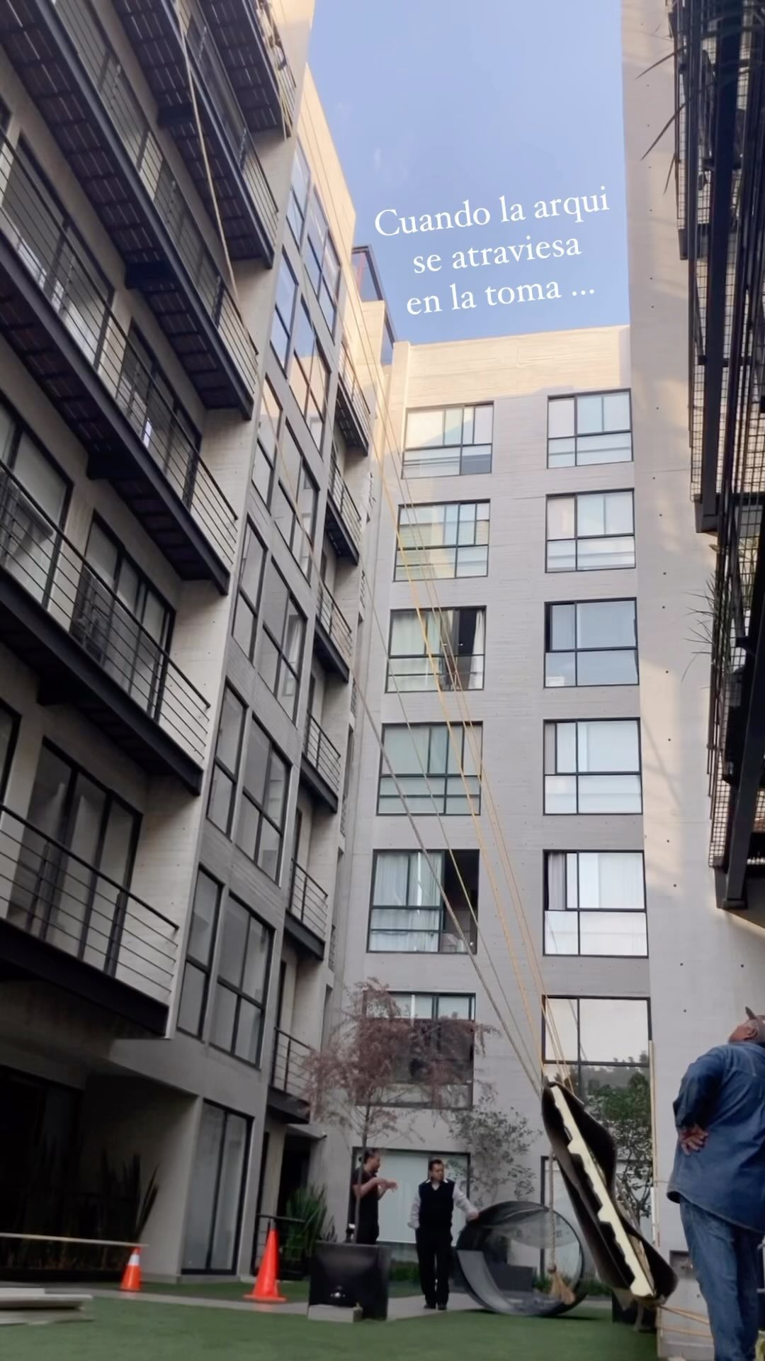 Cuando la arqui se atraviesa en la toma