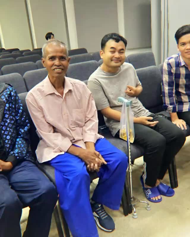 During the past 4 years we have been helping our friends who have disabilities get to church. In each case they’ve expressed a desire to go to church but don’t have a way to get there since their disabilities mean they can’t drive themselves and they need assistance to get in and out of the building. I know this obstacle in my own life and experience it every Sunday. Each month (sometimes each week) we are met with new obstacles like cars parked in front of designated doors, lack of volunteers to wait and welcome, piles of broken rock and mud to walk/roll through… this week the obstacle was being told our church cannot build a new, safer ramp on a road that isn’t our property.
Sooo…
We brought our own ramp! 😃 This was even the idea of our clients as they prayed together last Thursday 🥰
And, despite the obstacles, it still brings me so much joy on Sundays to know that the ones who want to be in the house of the Lord are there worshiping and receiving from His presence among other believers. 💕