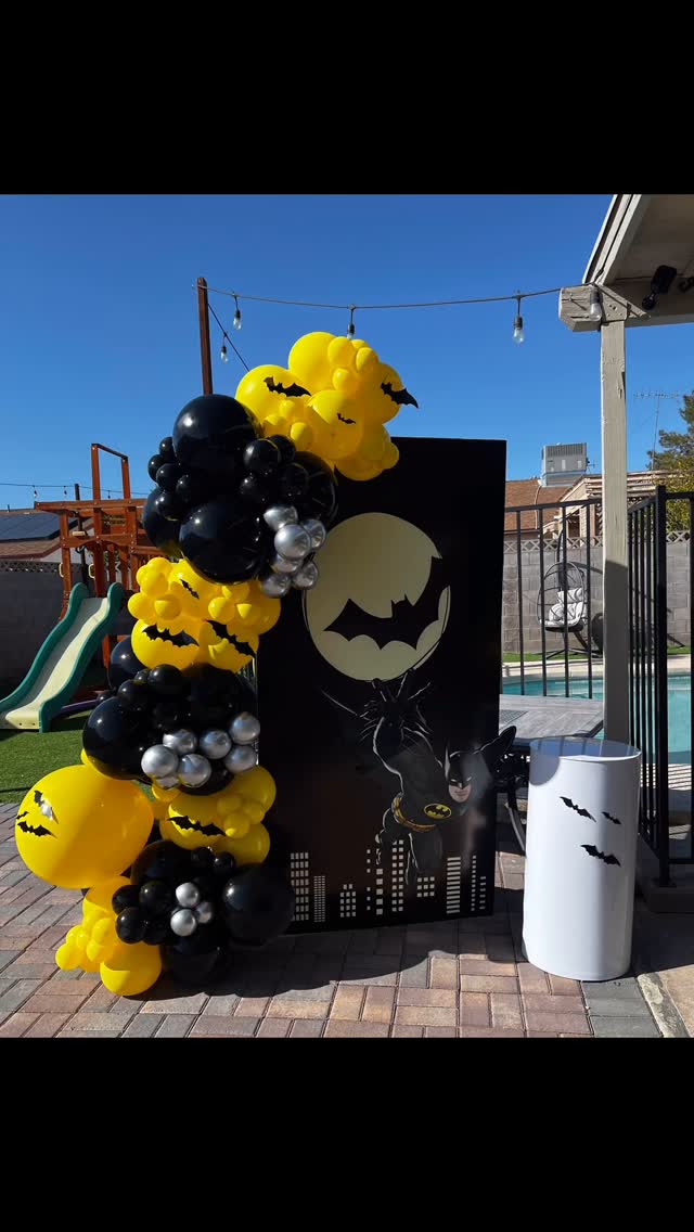 When it’s a teen birthday and he asks for a Batman theme? Say less..
We kept it cool with a sleek, dark glimmer backdrop, and a custom photo template with cool Dark Knight vibes. 🦇
Snow cones, snack cart, elote cart, epic booth moments, and non-stop gaming fun!
Gotham’s never looked this good 🌃
Thanks to @mestiza_balloons for the amazing balloon backdrop and @vegasgamerz702 for leveling up the fun!
Balloon decor: @mestiza_balloons
Gaming Truck: @vegasgamerz702
Photo Booth, Elote and Snack cart , Snow cones by us! @lvgoodtimespartyrentals
Message us to book! 🥳
#TeenBirthdayVibes #BatmanButMakeItCool #LVGoodTimespartyrentals #CustomBoothMagic #GothamGlowUp #batmantheme #photobooth #lasvegasphotoboothrental #lasvegaspartyrentals #lasvegaspartycarts #boothprints #lasvegasphotoboothrental #lasvegaspartyplanner #lasvegaseventplanner