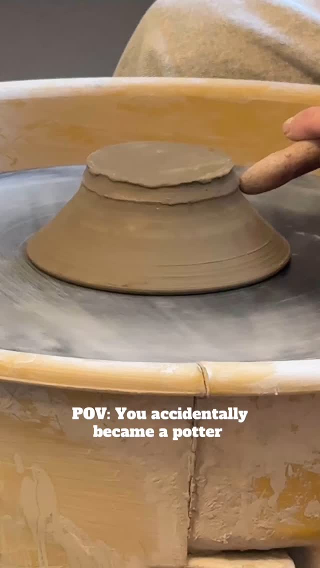 Pottery is a labour of love, but once you master it, the benefits are oh so worth it!!
Book a taster session with us today, and discover your new hobby (one that could transform your life and start earning you 💰)
Visit our website for more info on Taster Sessions, courses or other planning your next big event 💖🎨🤩
#planningforsuccess #pottery #mynewhobby #potterylove #potterystudio #teachme