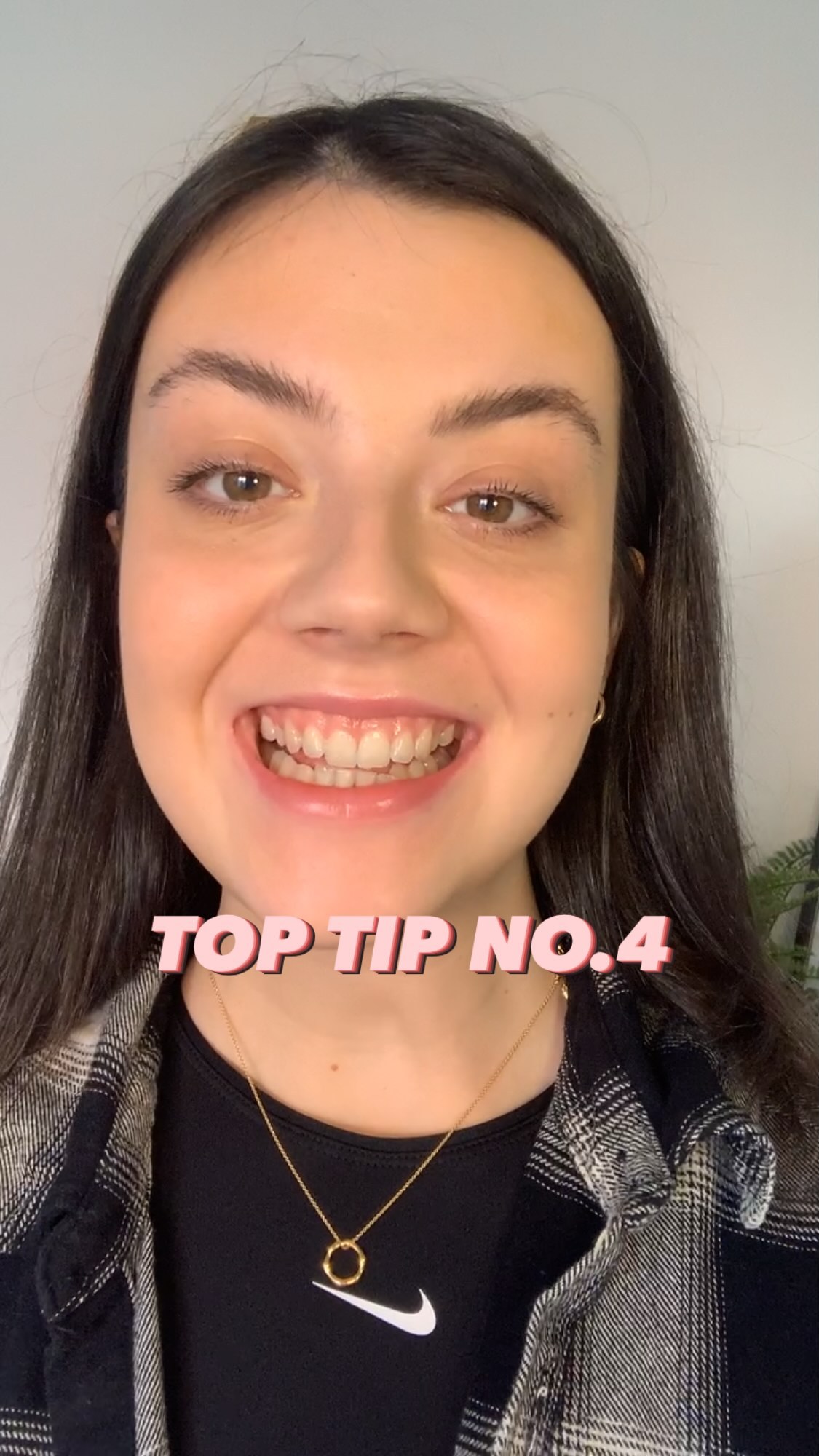 TOP TIP NO.4! Don’t let the candle blow out!❌
#singing #singer #vocalcoach #toptip #liverpool #teacher #vocals #vocalist #vocalcoach #learning #candle #practicemakespermanent #practise #progress #keepgoing #reels #instagram #reels