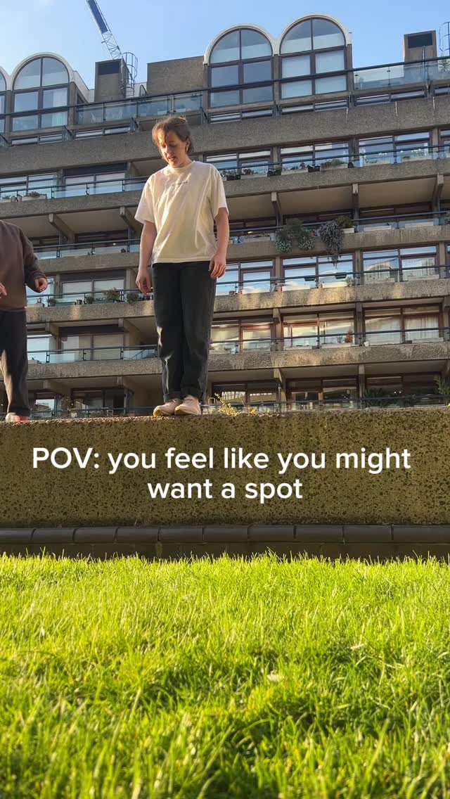 Spot?
#parkour #freerunning #lol #girlparkour #parkourgirl #parkourwomen