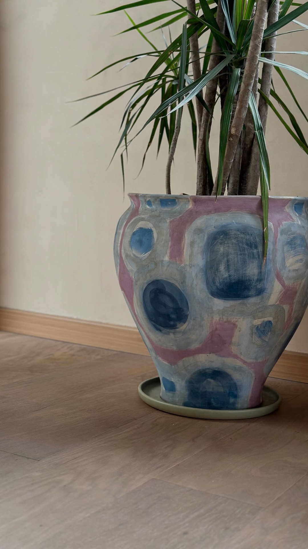 Si sientes que nunca logras mantener una rutina, es porque no se trata solo de disciplina.
Se trata de conexión.
Con tu cuerpo, tu energía, tu momento de vida.
Eso es Yoga Sculpt.
.
.
.
#YogaSculpt #RestauraWell #MovimientoFeliz