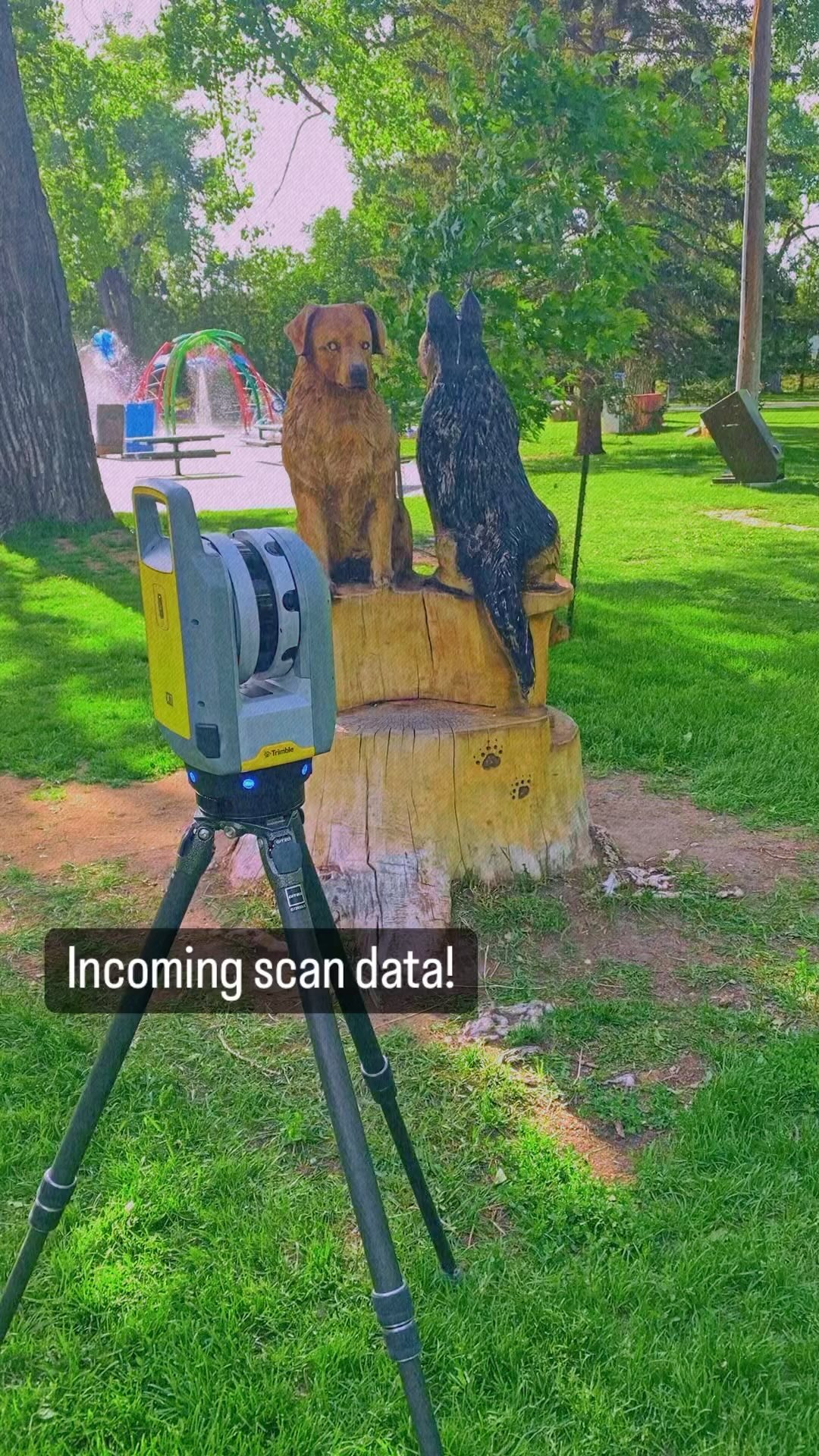 15mins to scan 3 locations around this beautiful sculpture. Looking forward to processing it into the VR headset.