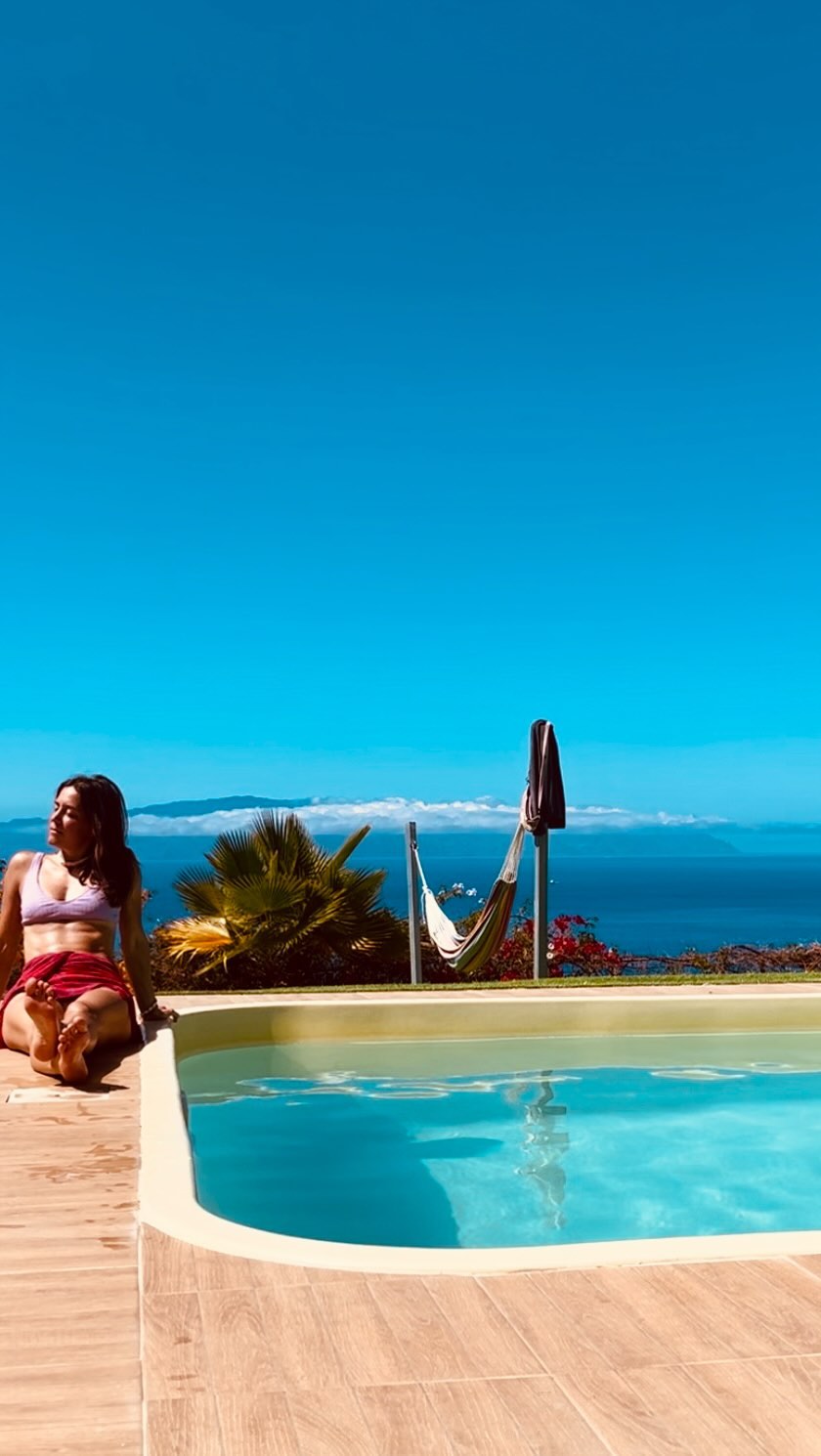 #dayinparadise #mangotrees #yogaeveryday #childofthesun #mangolover