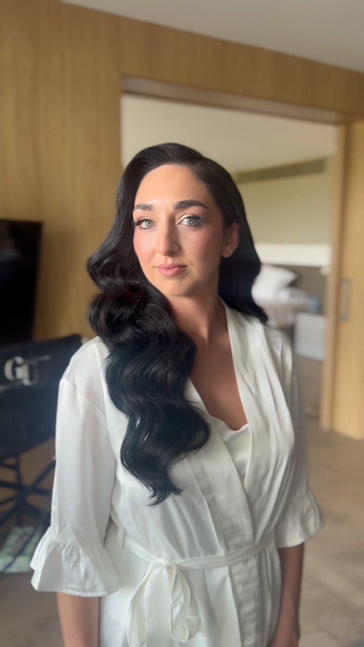 Gorgeous Brittnay on her wedding weekend glam moments 🤍 thank you so much for having us!
MUAH @bysandymendez
PH @fineartstudioweddings
Video @fineartstudioweddings
Decor rentals @stareventsmexico
Venue @finestplayamujeres
Gown @believebride
Bridesmaid dresses @shoprevelry
Bride @brittnay_desj
#cancunweddings #playadelcarmenweddings #glamwaveshair #hollywoodwaveshair #destinationweddingmexico #tulumweddings #realweddingmoments #beachweddinginspiration