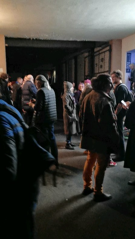 Rückblick Vernissage vom 2. Februar. Was für ein toller Abend!
Die Ausstellung kann noch bis am 24. Februar besucht werden. Wir freuen uns auf euch.
Offen: Do/Fr 16 - 19 Uhr Sa 14 - 17 Uhr
Finissage: 24.02 14 - 17 Uhr mit Performance von Eva Maspoli und Judith Huber
Ausstellung "Cycling trivialities" mit @brikenabuqaj
@heleneggenschwiler @_aurorum_ @alien_conjuction @luziaimhof @bitchofkitsch @ruth_groesswang
#ausstellung #vernissage #kunst #exhibition #art #artopening #artist #luzern