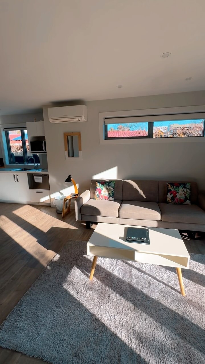 Your cozy escape in Arrowtown.
#arrowtown #arrowtownmotelapartments #luxurystays #gateaway #newzealand