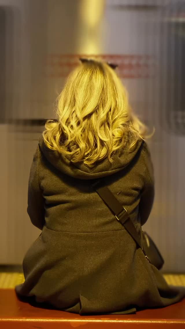 This season has been quiet… but not silent.
It’s been a time of deep reflection …deeper spiritual inner work. Sitting in stillness. Standing at the edge of everything familiar. And now… one step closer.
The Full Moon in Scorpio doesn’t come gently ,it calls us to see clearly, to shed what no longer serves, and to step fully into transformation.
If you’re at the edge too, know this:
You don’t need the whole path.
Just the courage to take the first step.
That’s where everything begins ✨🤍
.
.
.
.
#fullmooninscorpio #innertransformation #innerchildwork #shadowwork #berealwithyourself #spiritualgrowthjourney #takethefirststep #awareness #innerwealth #reelsinstagram #reels #emiliemacas