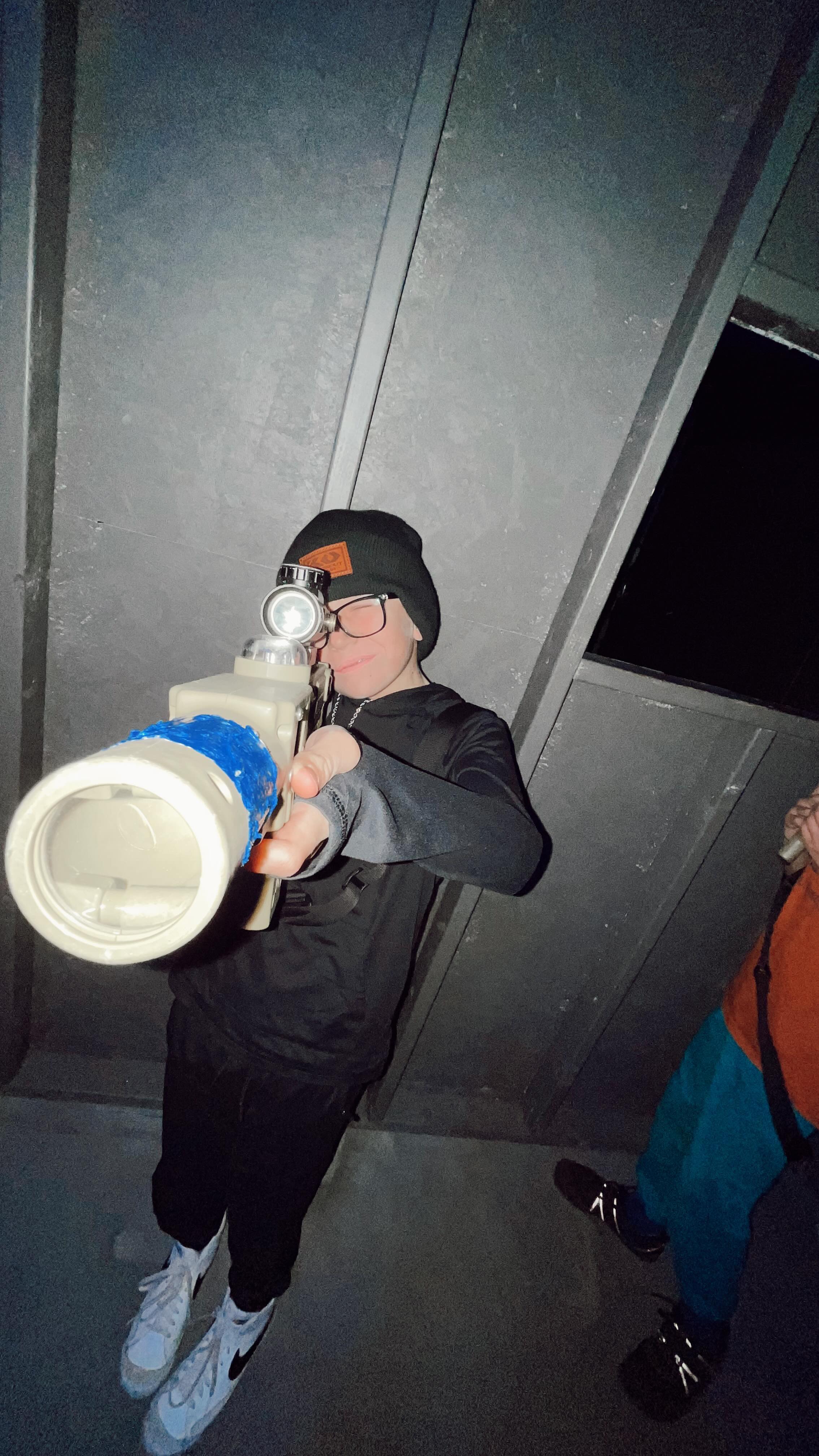 In order to succeed in tactical laser tag, teamwork and strategy are key. One day during our sessions was spent dedicated to developing plans and roles in teams and trying different strategies.
#ventureactionsports #tacticallasertag #lasertag #strategy #teamwork #battlegrgames